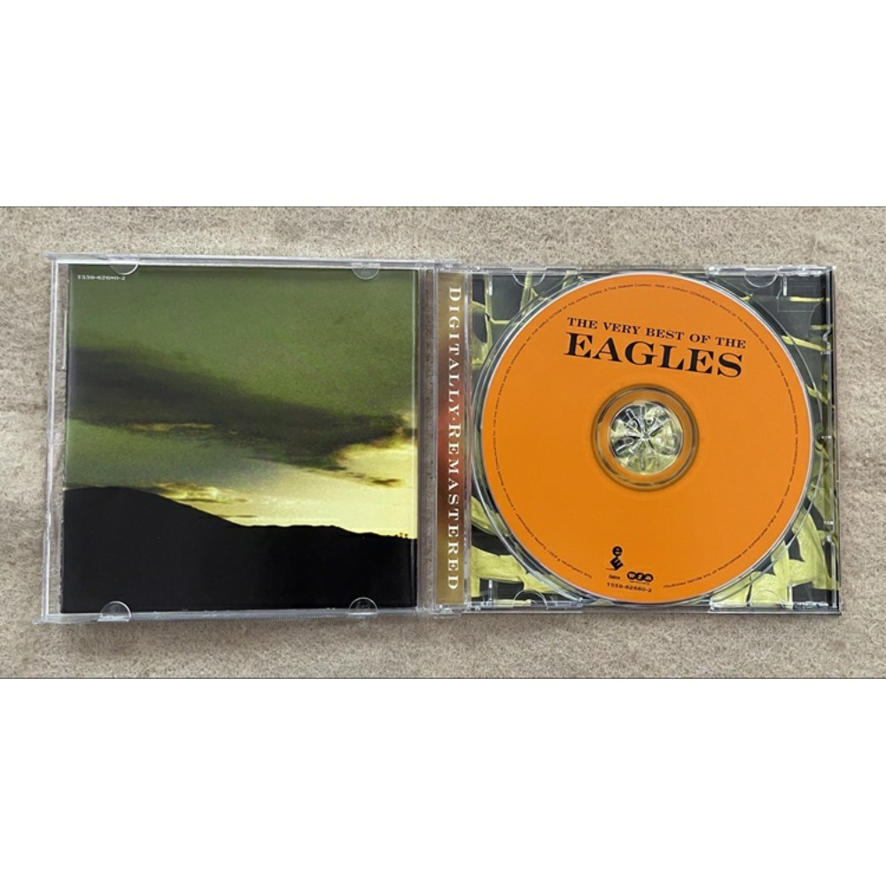 Timeless Classic Country Rock  - Drone Camera Stabilized recension och pris